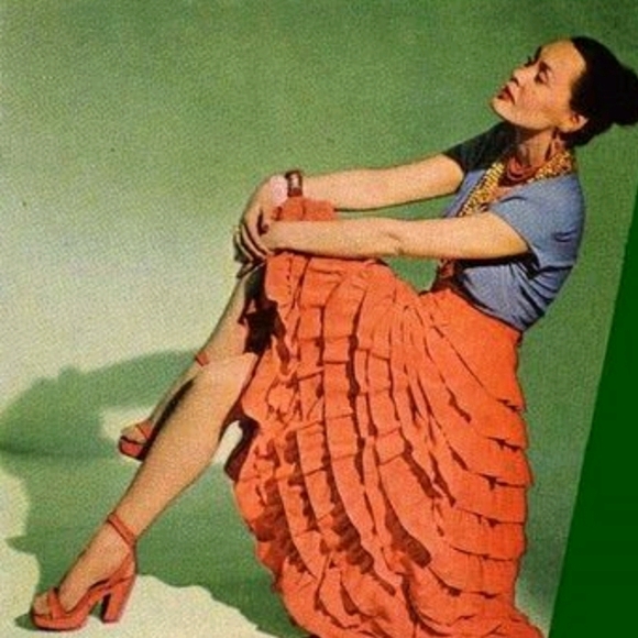 Meet your Posher, Alyssa - Picture 5 of 11